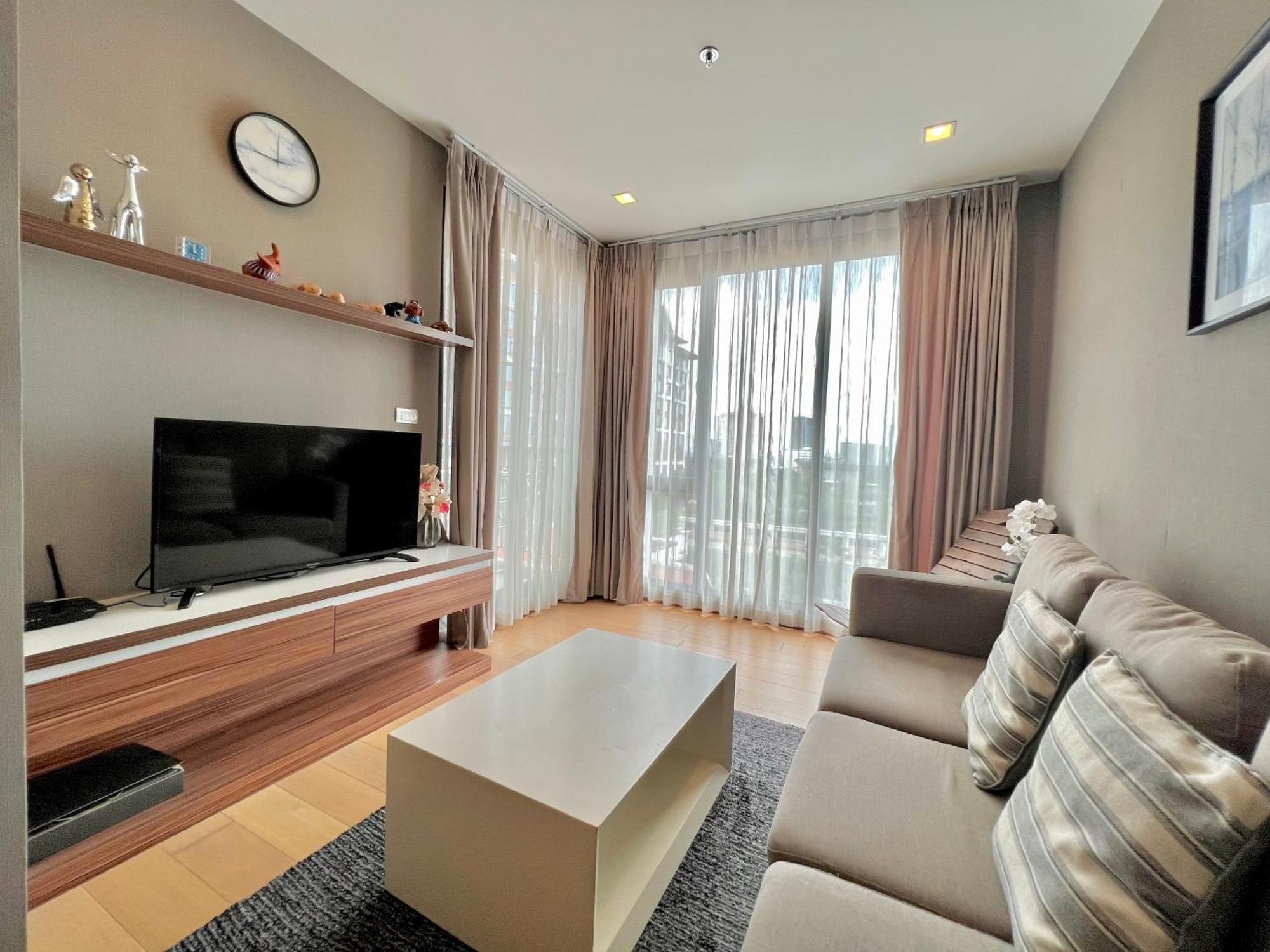 Cozy Luxury Condo @ The Astra Chiang Mai Luaran gambar